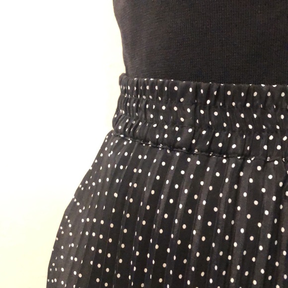 Skirt - Picture 4 of 5